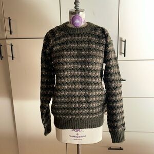 88% wool 22%Acrylic sweater